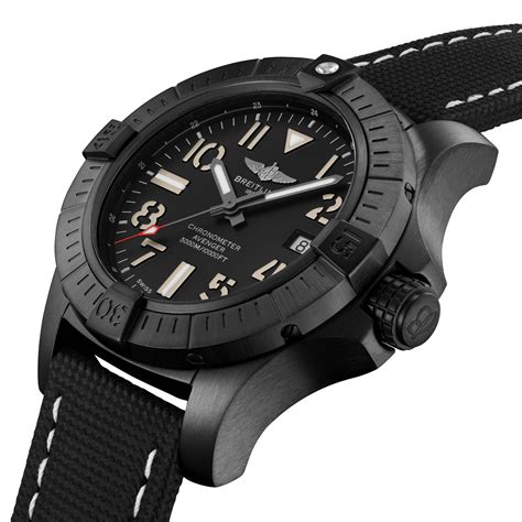 breitling avenger automatic 45 seawolf.